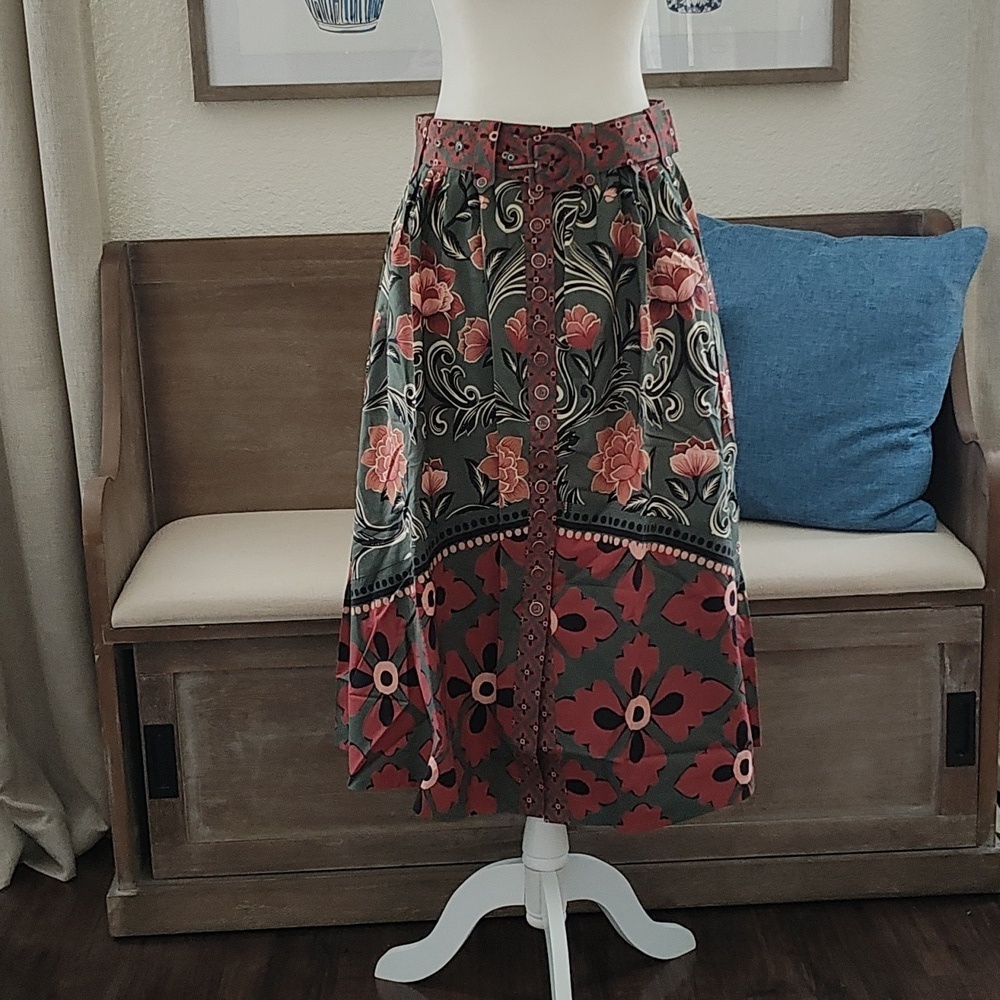 New FARM RIO Arabesque Floral Midi Skirt Size S